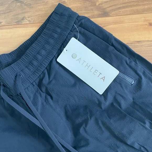 Athleta Women’s Navy Joggers XS tall lightweight Trekkie - Picture 3 of 4
